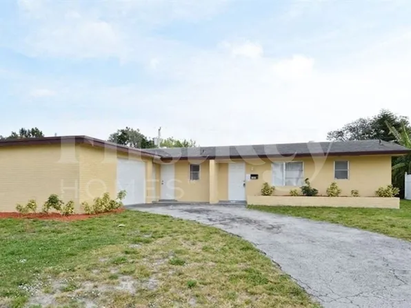 4304 N Shore Dr, West Palm Beach, FL 33407