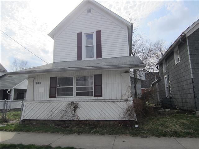 1st image of 712 S Nebraska St