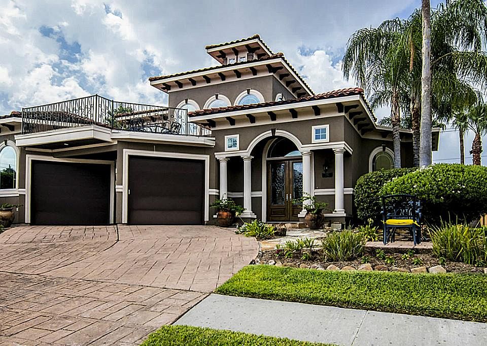 1st image of 542 Villa Dr