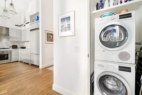 Sold by Compass | media 5