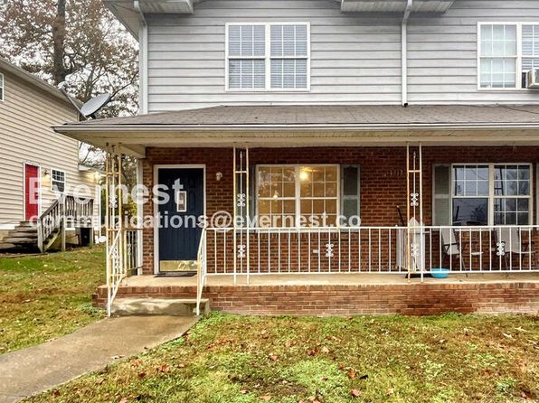 1313 E 31st St APT A