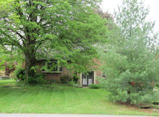 1934 Robindale Ave, Lancaster, PA 17601