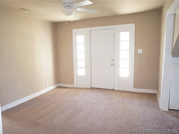 3rd image of 4835 S 32nd West Ave
