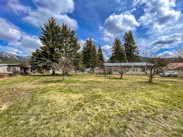 400 Highway 200, Clark Fork, ID 83811