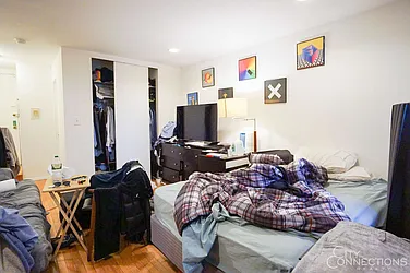 Rented by City Connections Realty