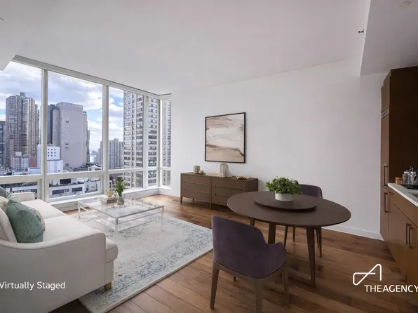 325 Lexington Avenue image 1 of 12