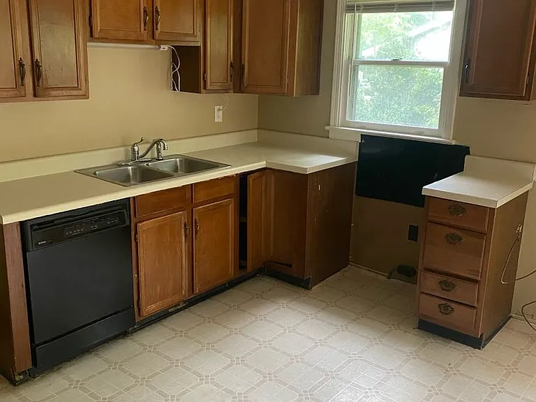 102 Wheeler Dr — Photo 7