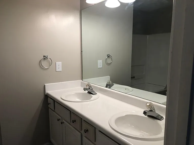 992 Vintage Pointe Dr — Photo 21