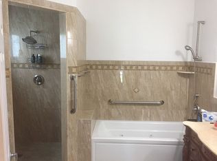 38 Transylvania Ave, Key Largo, FL 33037