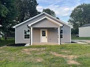 321 S Greensburg St, Hodgenville, KY 42748