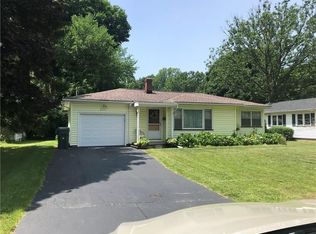 2891 Lake Ave, Rochester, NY 14612