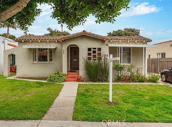 2nd image of 484 San Clemente Street