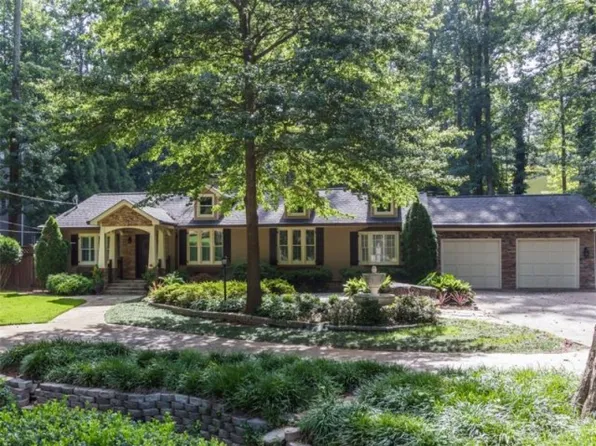 3381 Lee St SE, Smyrna, GA 30080