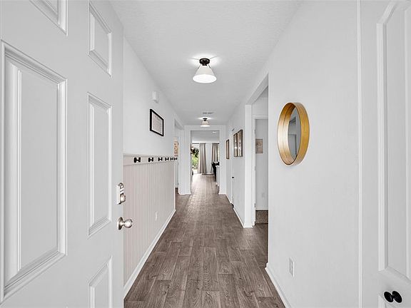 5th image of 100 Hulett Woods Rd S