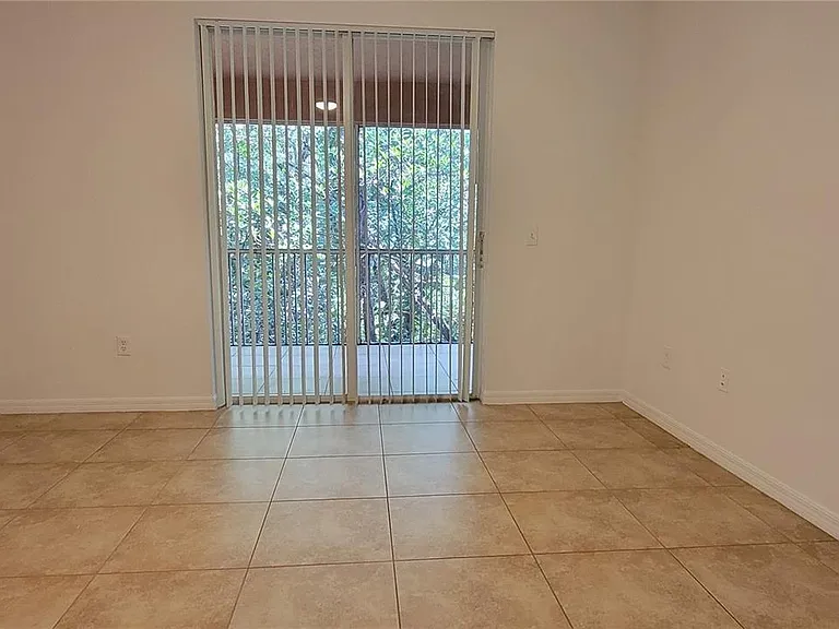 6902 W Sample Rd #6902 — Photo 6