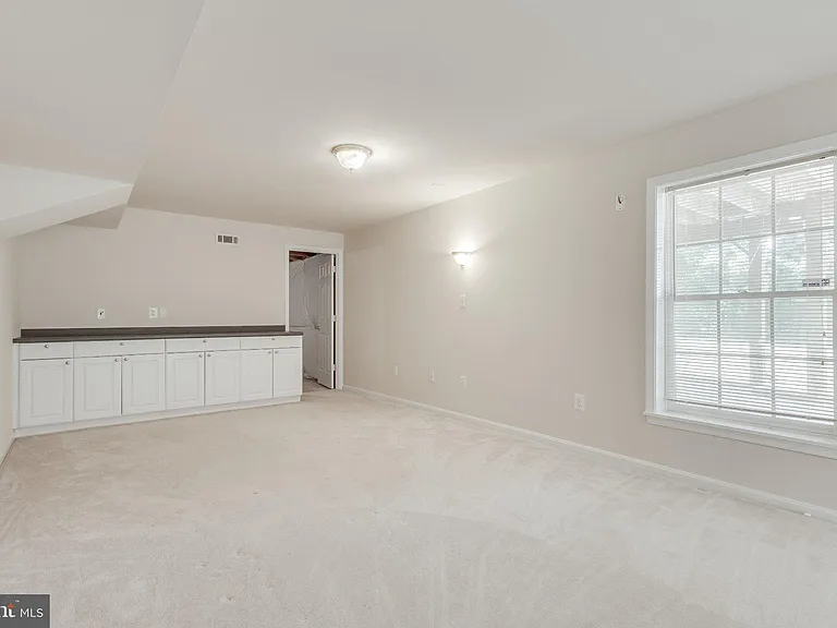 56 Boulder Dr — Photo 33