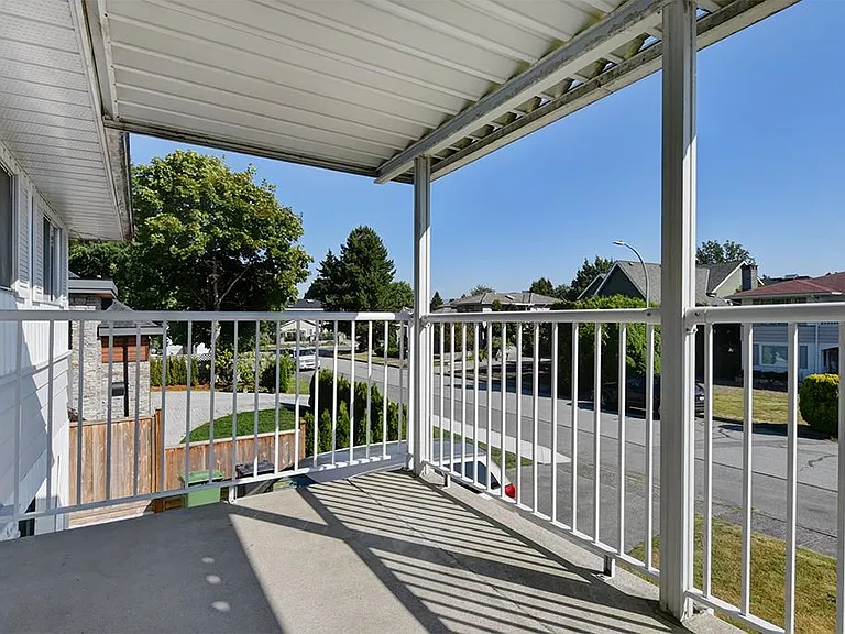 6440 Mara Cres #MAIN — Photo 15