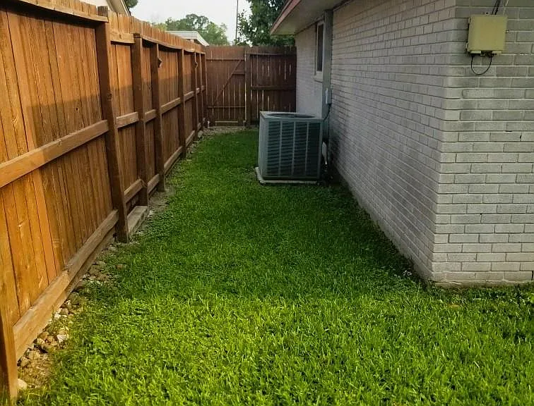 3515 Castledale Dr — Photo 42