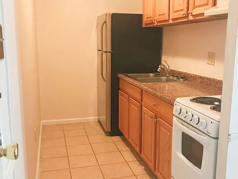 St. Agnes Apartments — Photo 52