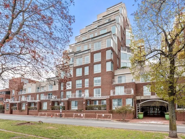 75-83 Cambridge Pkwy #E405, Cambridge, MA 02142