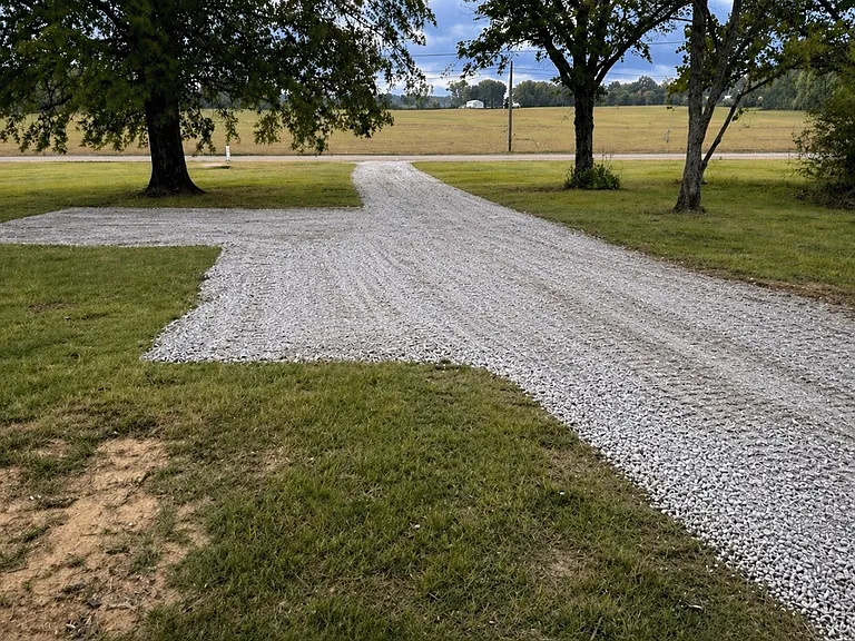 2042 Highway 70 E — Photo 10