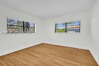 712 Cremona Ave — Photo 12