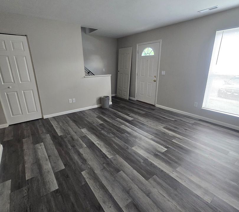 1st image of 3236 N Talbot Ave
