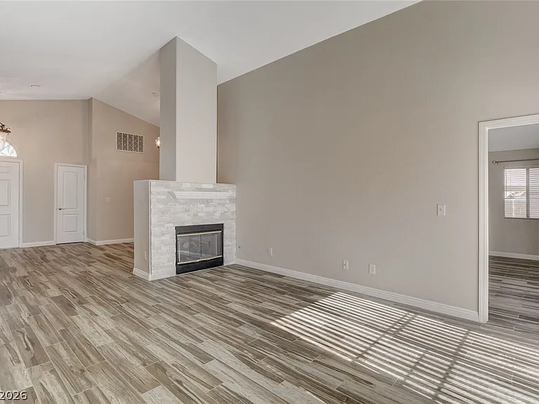 1331 Frost Flower Dr — Photo 15