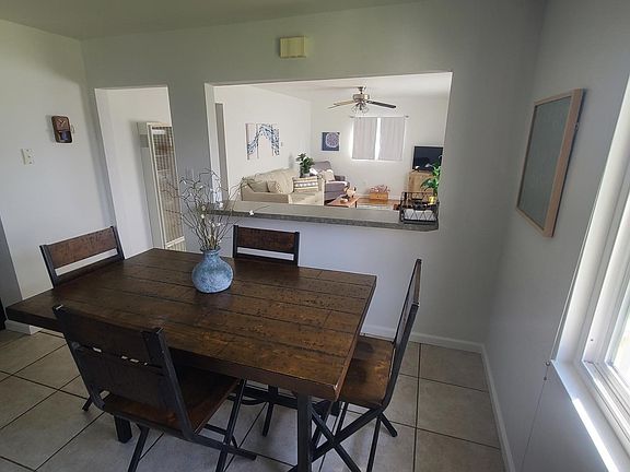 5th image of 2728 Alder Ave