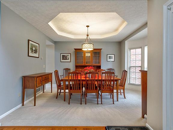 4th image of 5467 Ainsley Dr