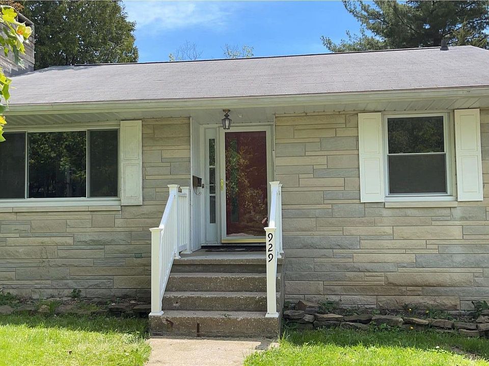 1st image of 929 S Sheridan Dr