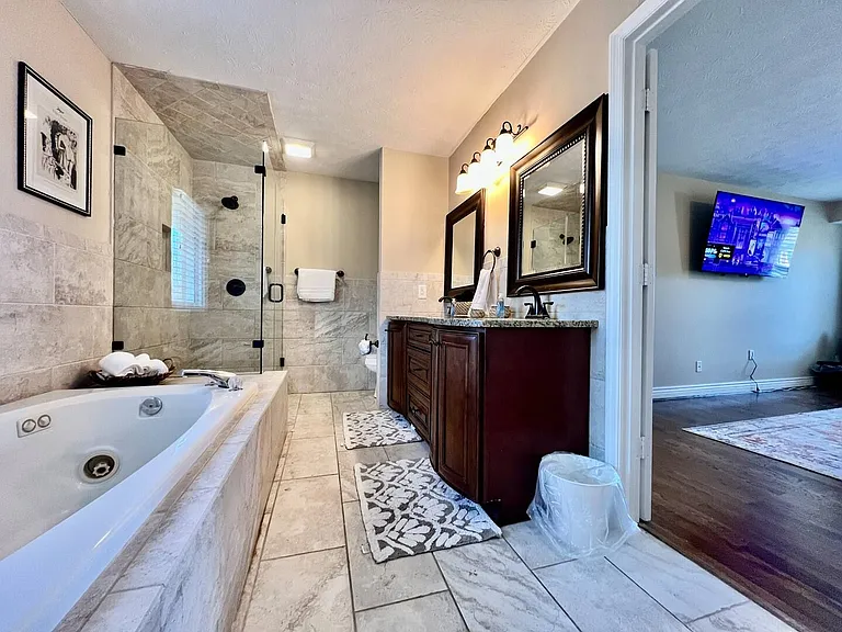 7184 Gregory Creek Ln — Photo 15