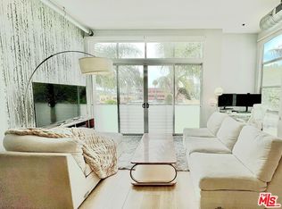 13320 Beach Ave APT 303, Marina Del Rey, CA 90292