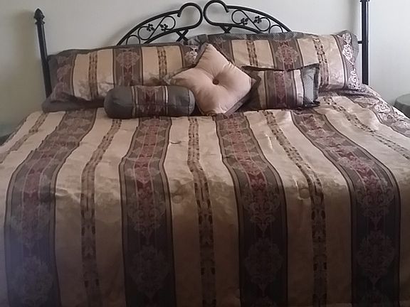 Upstairs bedroom