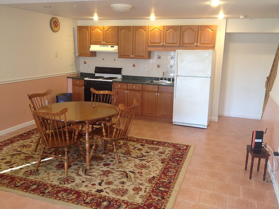 Private full Kitchen