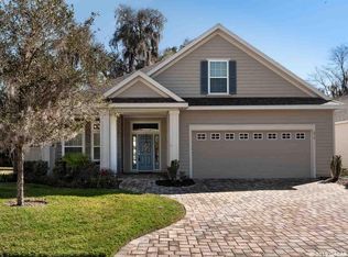 673 NW 134th Way, Newberry, FL 32669