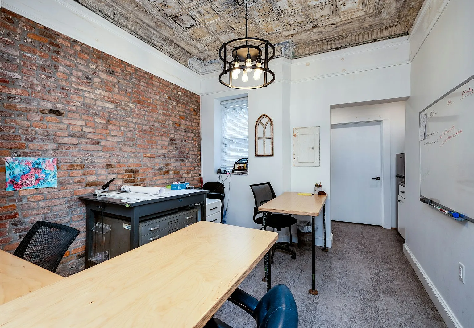 55 South 6th Street, Unit Commercial — Photo 2