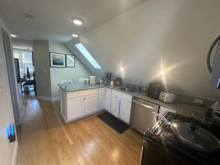 341 Beacon St #3 — Photo 1