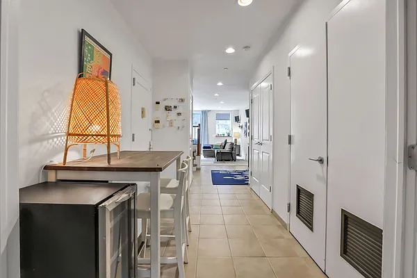 Sold by Dwell Residential Inc | media 20