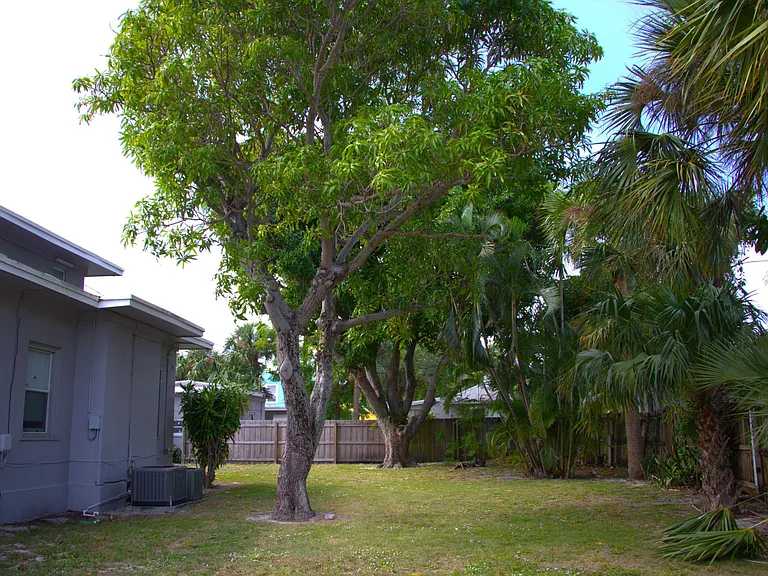 5701 N Flagler Dr — Photo 23