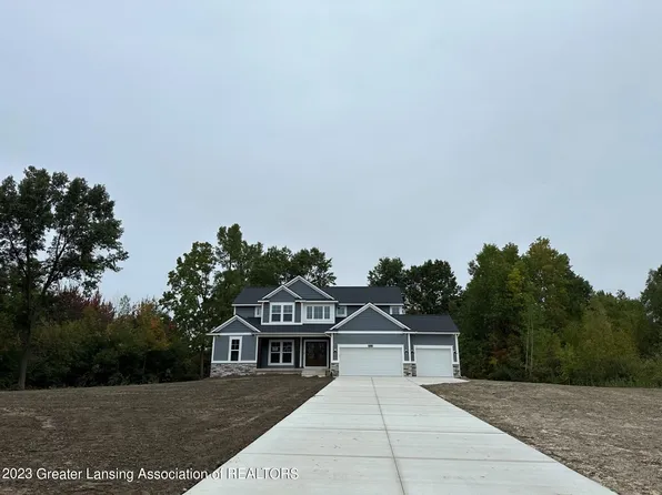 9635 Tobermory Dr, Haslett, MI 48840