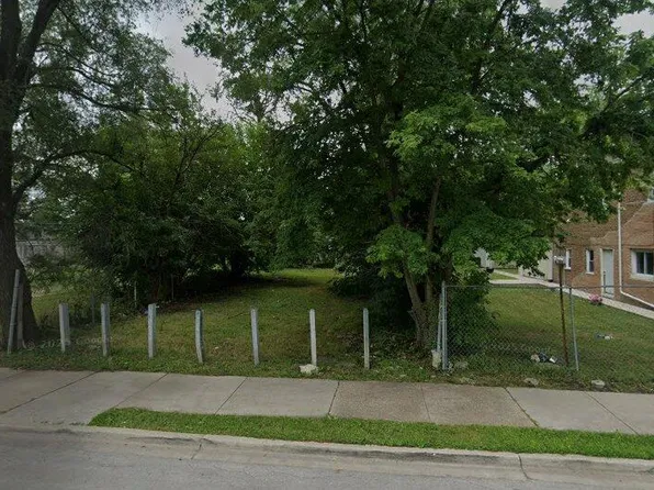125 W 103rd St, Chicago, IL 60628
