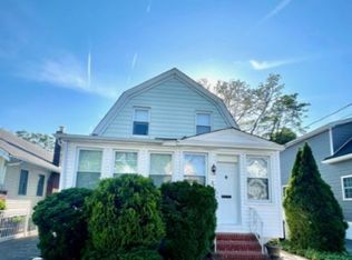 374 Russell St, Union, NJ 07083