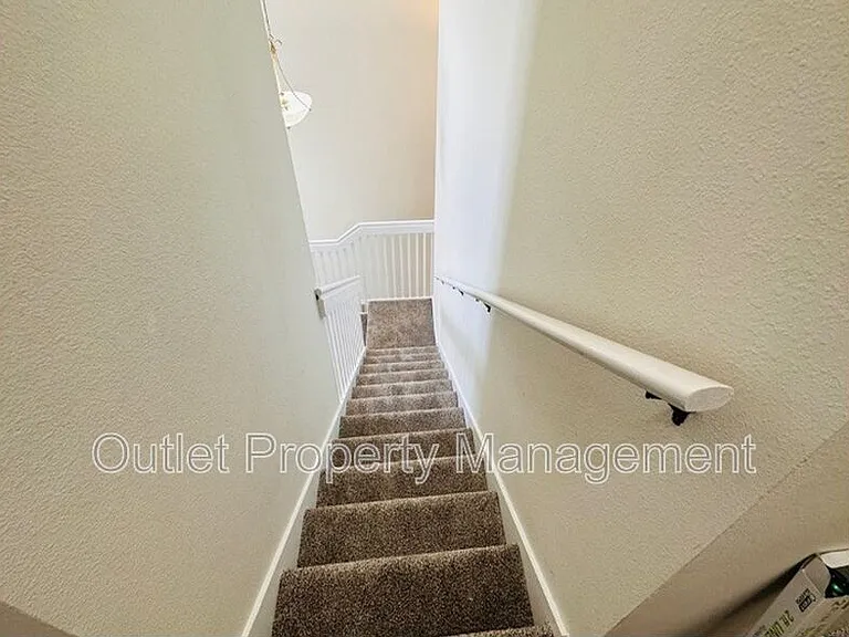 6114 Chapledale Dr — Photo 10