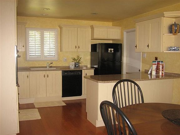 2nd image of 1415 Tiffany Cir