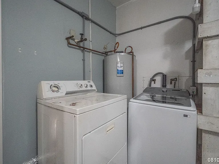 611 Kaiemi St — Photo 31