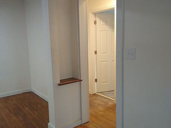 5th image of 1345 E Hudson St