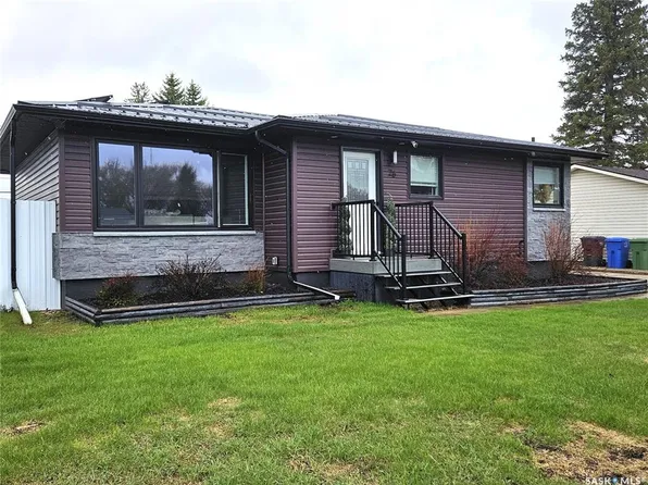 26 Lincoln AVENUE, Yorkton, SK S3N 2G9