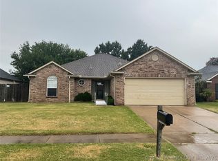 3312 N 4th St, Broken Arrow, OK 74012
