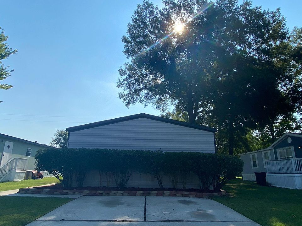 2nd image of 24530 Strong Pine Dr